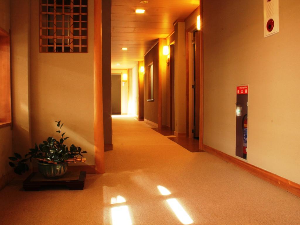 Hotel Yamatoya à Yamanouchi  Extérieur photo