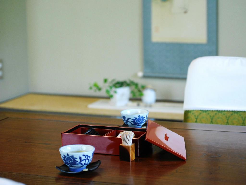 Hotel Yamatoya à Yamanouchi  Extérieur photo